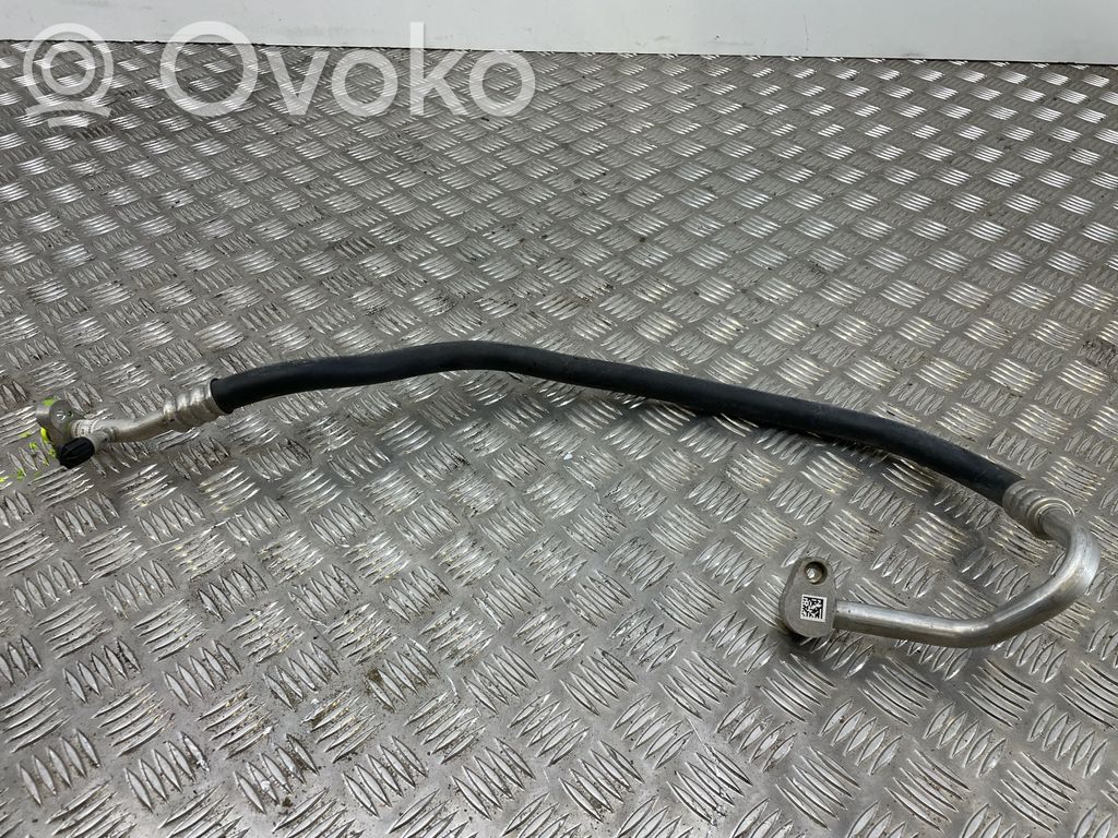 BMW 3 F30 F35 F31 Conductă/furtun aer condiționat (A/C) 