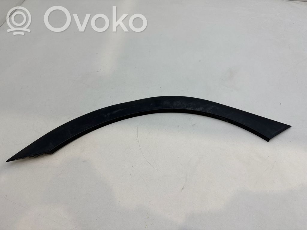 Seat Arona Listwa błotnika tylnego 