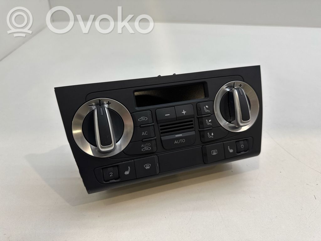 Audi A3 S3 8P Climate control unit 