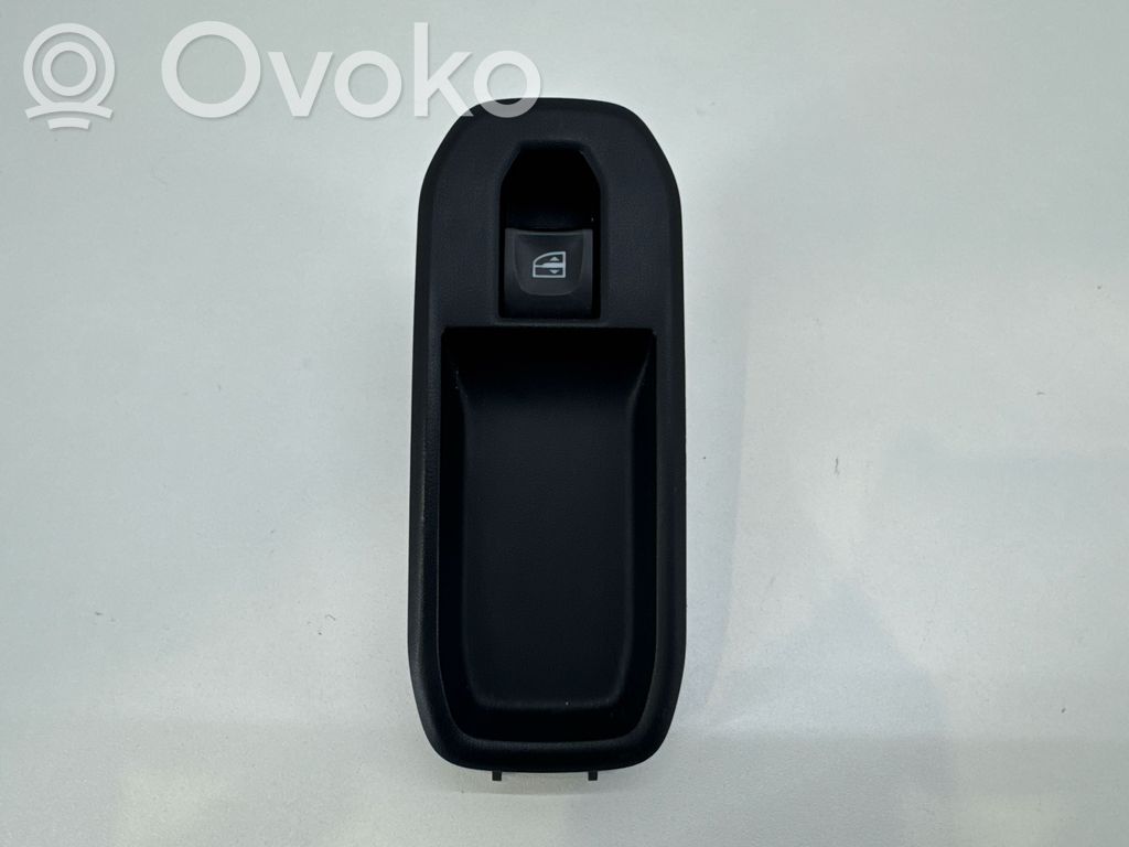 Dacia Duster II Electric window control switch 