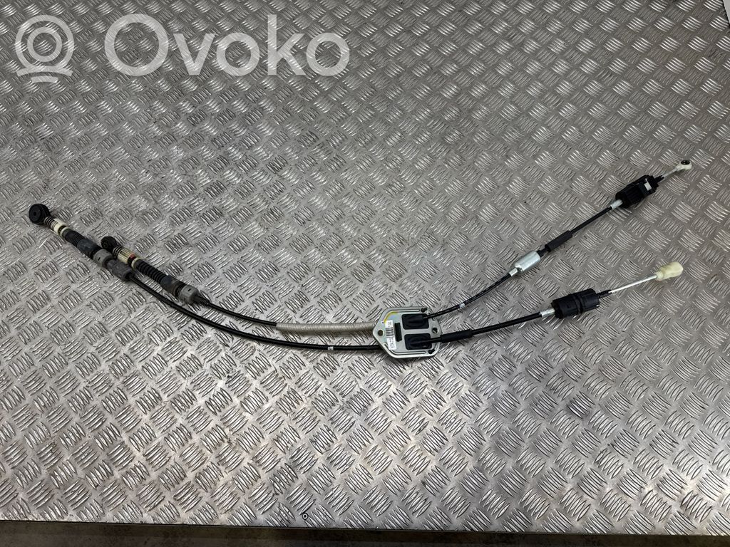 KIA Ceed Gear shift cable linkage 