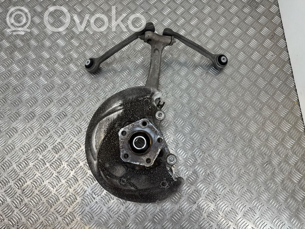 Audi A4 S4 B9 Priekšējā riteņa rumbas vārpstas šarnīrs (stupica, capfa) 