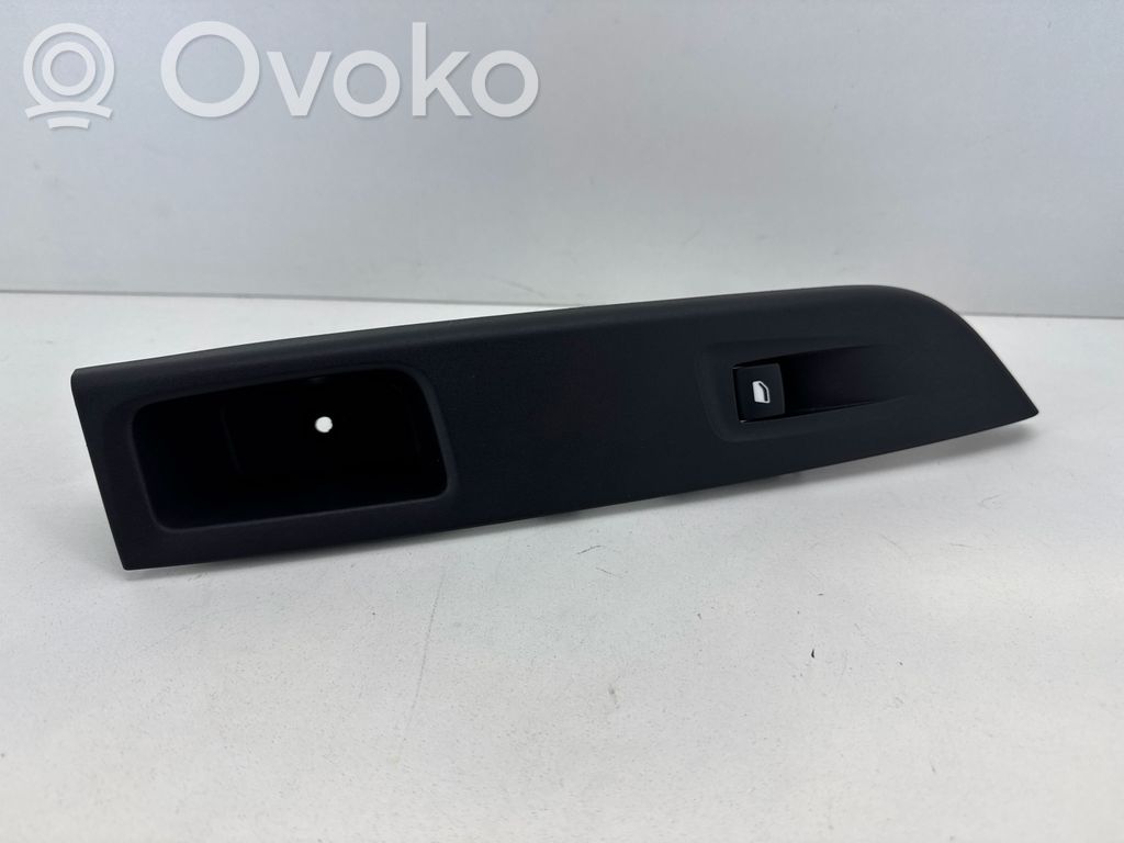 Opel Corsa F Przyciski szyb 