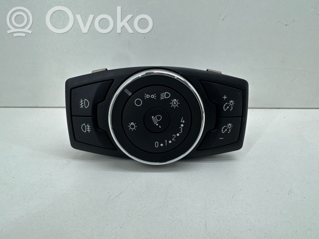 Ford Ecosport Light switch 