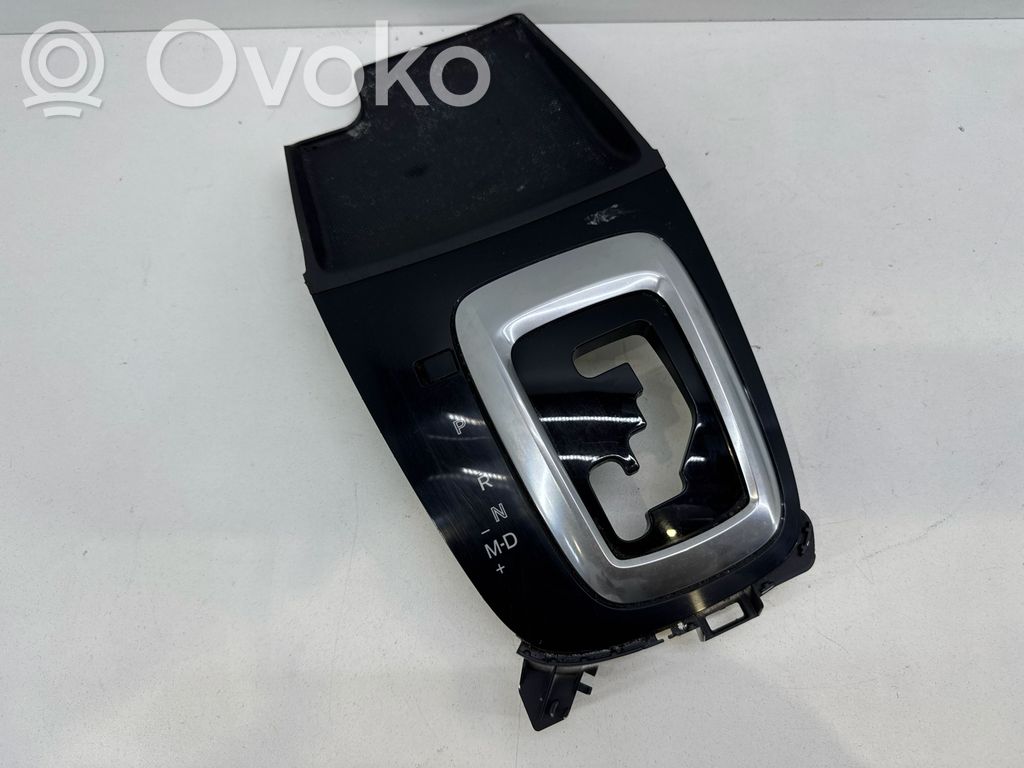Mazda 6 Gear shifter surround trim plastic 