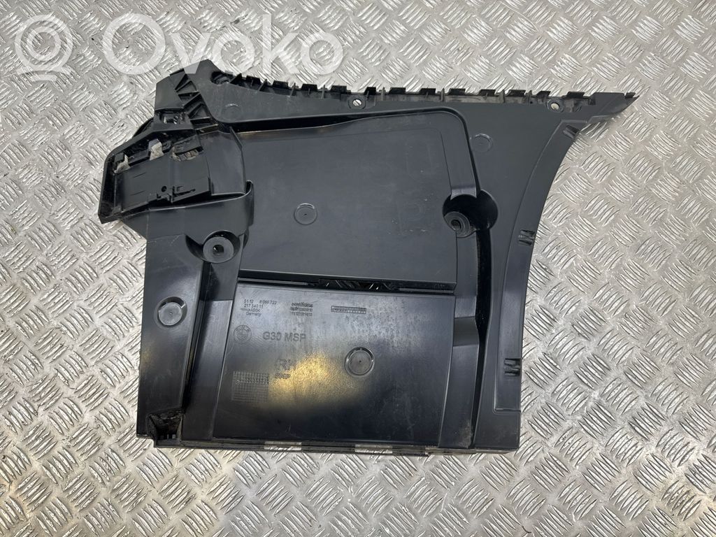 BMW 5 G30 G31 G38 Uchwyt / Mocowanie zderzaka tylnego 