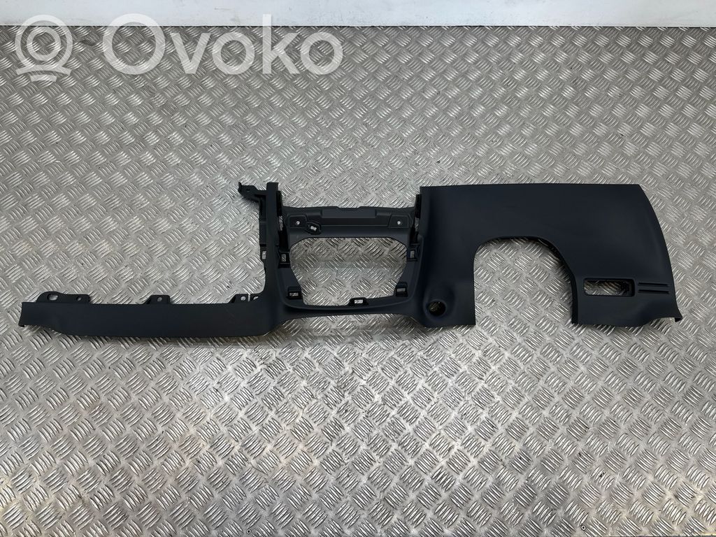 Volvo XC40 Panel trim 