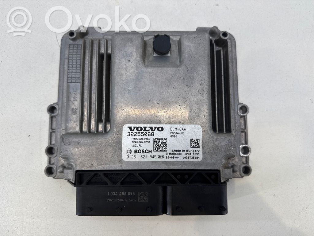 Volvo XC40 Engine control unit/module 