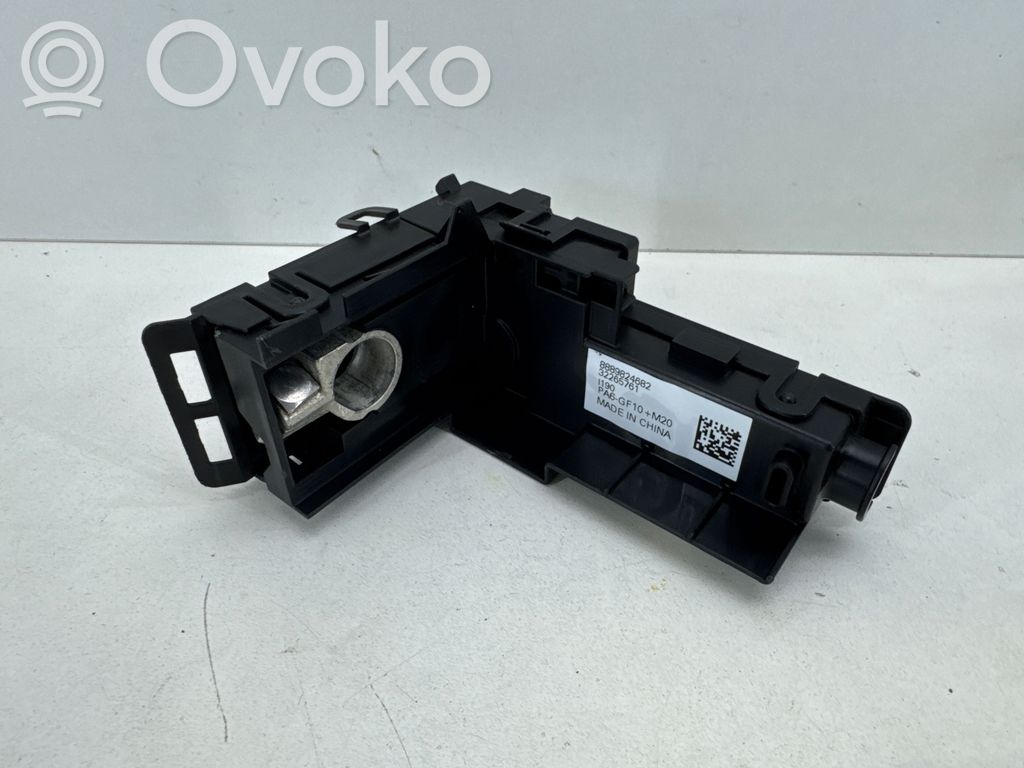 Volvo XC40 Cable positivo (batería) 