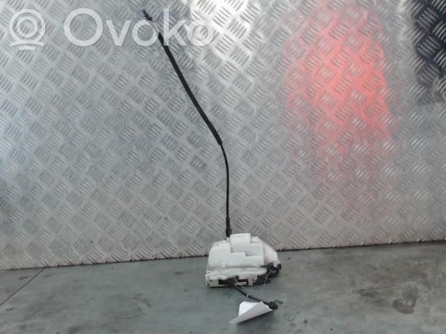 Citroen C3 Priekšpusē slēdzene 