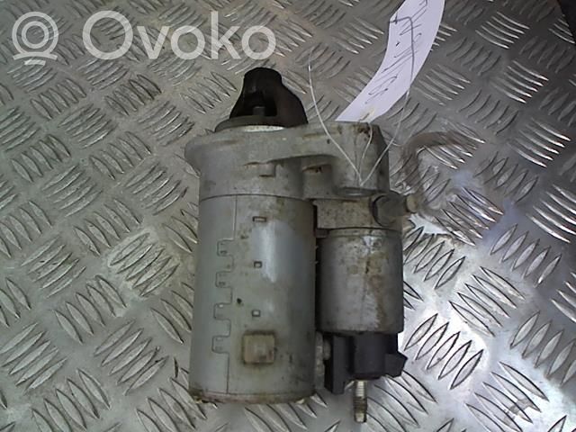 Peugeot 208 I Starter motor 