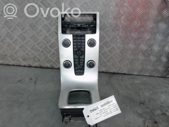 Volvo C30 Climate control unit 