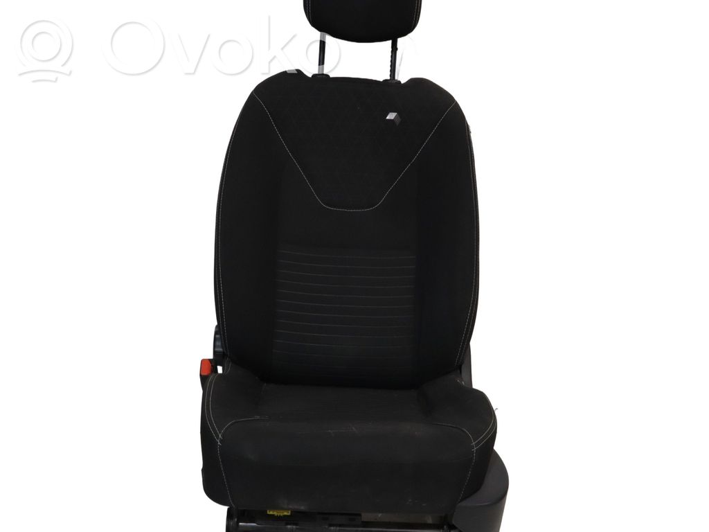 Renault Clio IV Front driver seat 