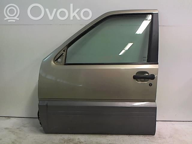 Nissan Terrano Puerta delantera 