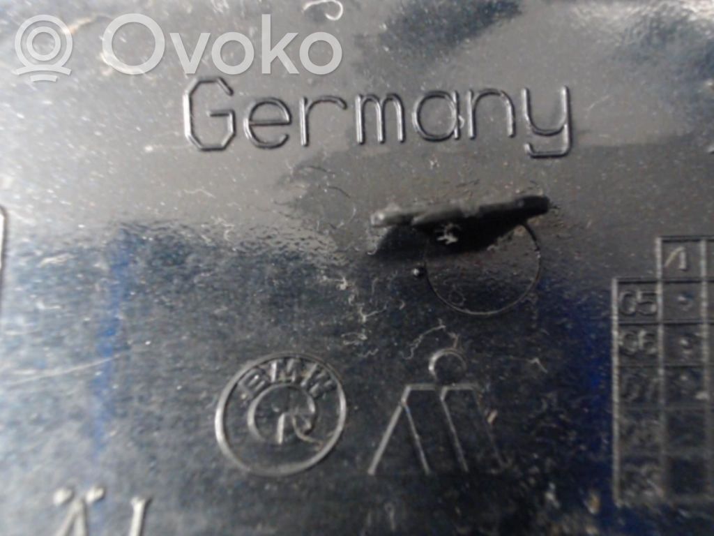 BMW 1 E81 E87 Veidrodėlio plastikinė apdaila 