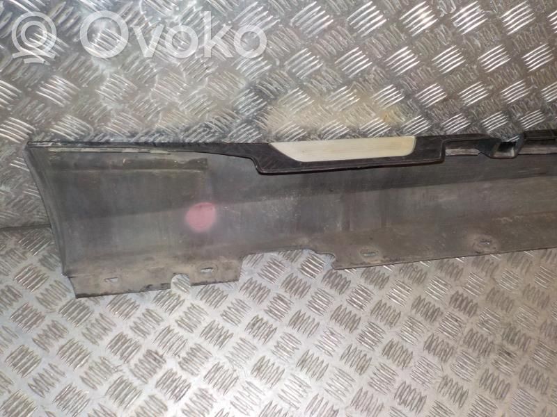 BMW 1 E81 E87 Sill 