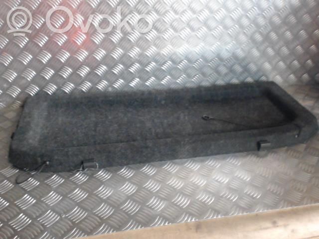 Suzuki SX4 Bandeja del maletero 