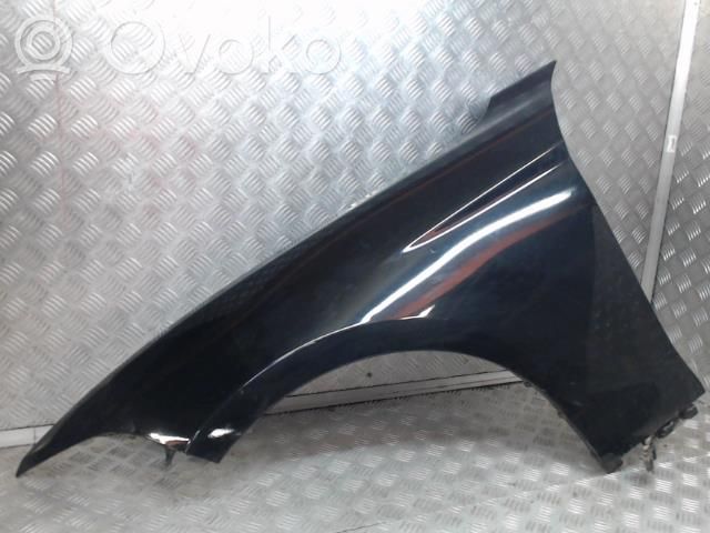 Toyota Corolla E120 E130 Spārns 