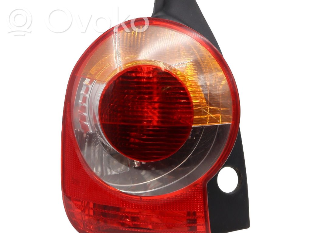 Rear/tail lights   8200538786