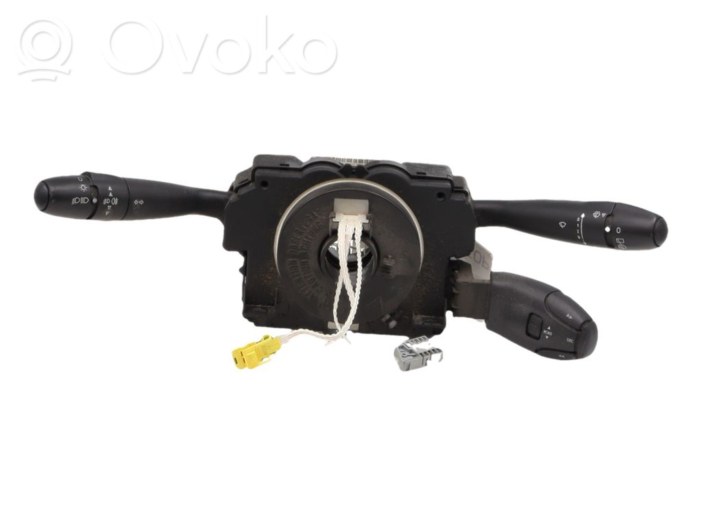 Peugeot 206 Wiper turn signal indicator stalk/switch 