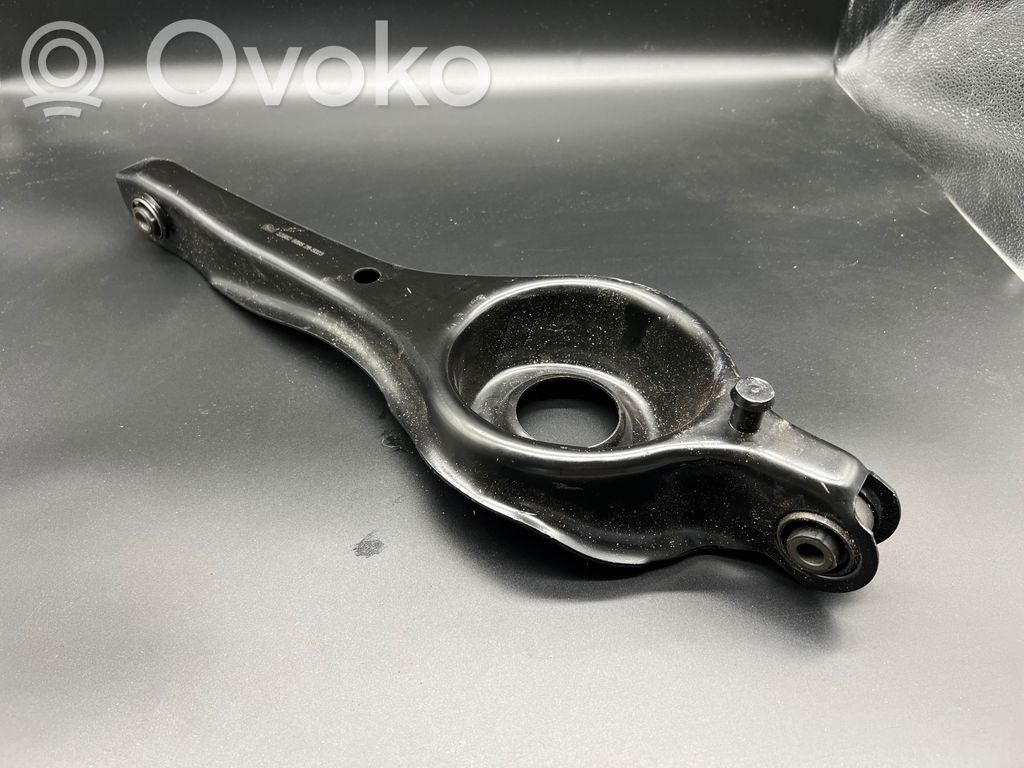 Ford Focus Coil spring/strut mount 