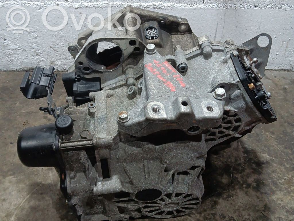 Automatic gearbox   0CW300041D007