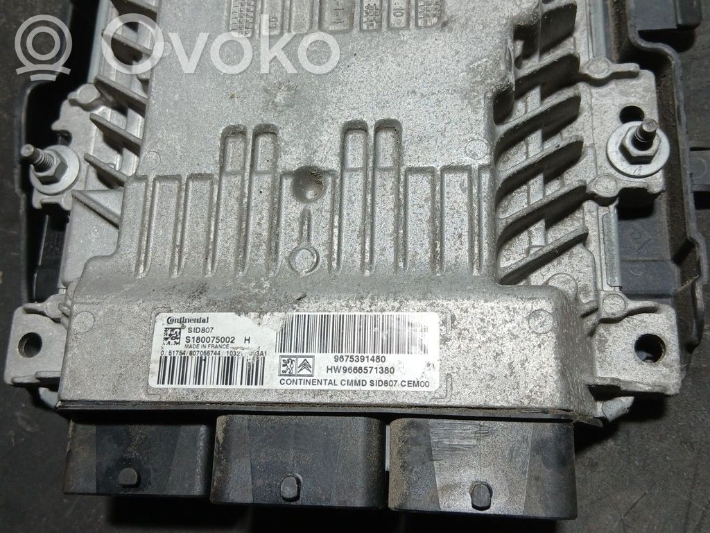 Citroen DS3 Engine control unit/module 