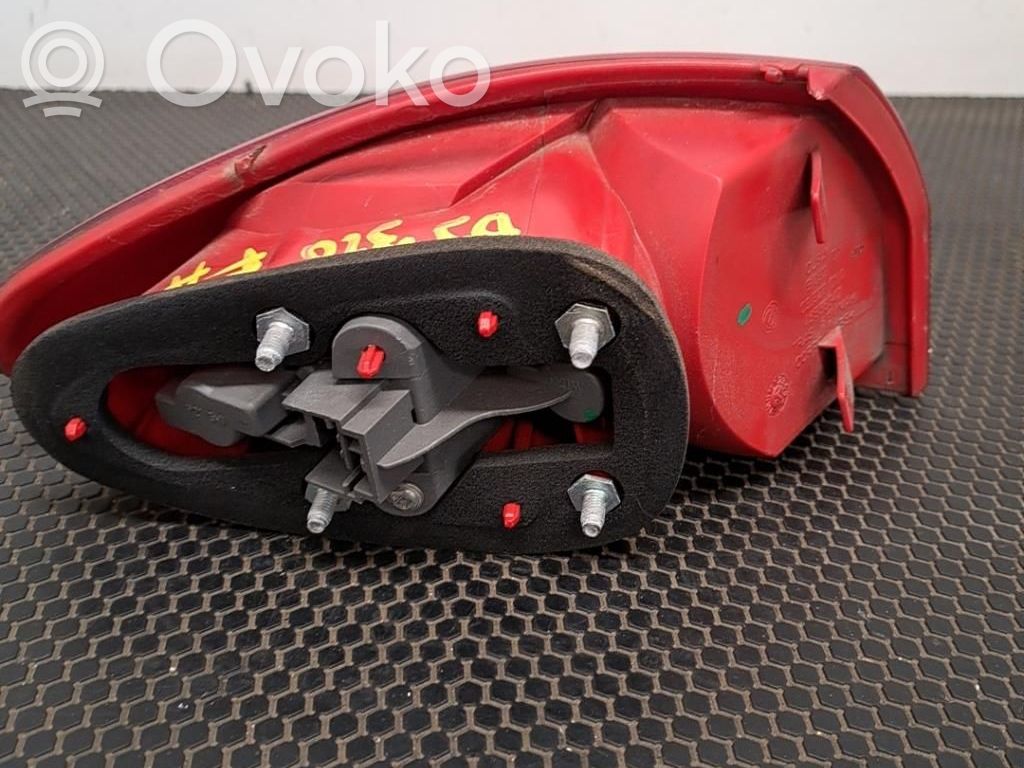 Takavalot   46556347
