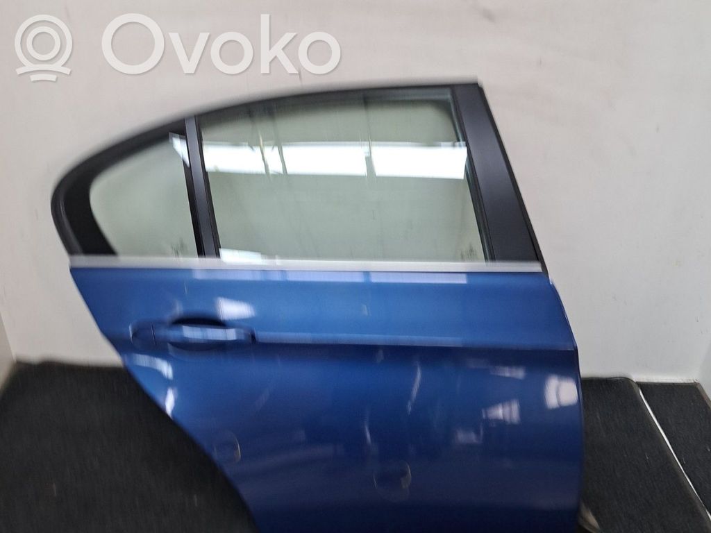 Rear door   41007203648