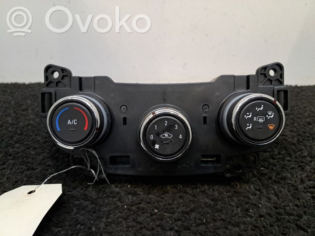 Opel Karl Climate control unit 
