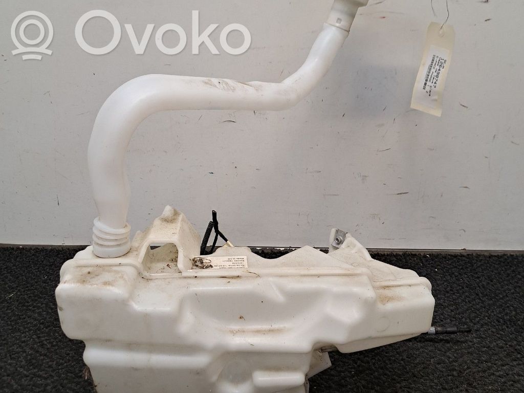 Windshield washer fluid reservoir/tank   J9C19199