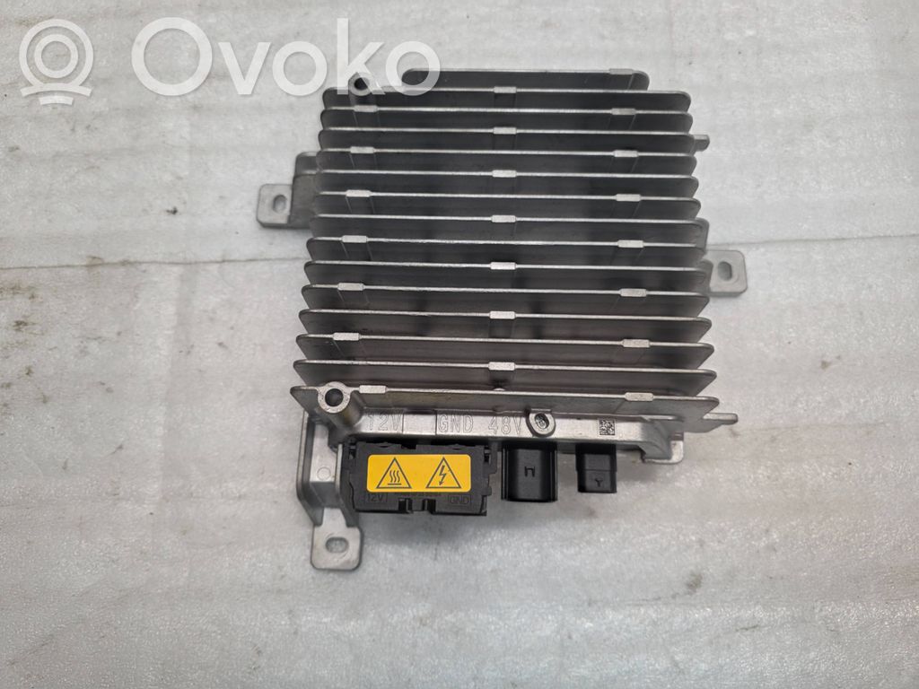 Inversor/convertidor de voltaje   5QS959682D,5QS959682C,8ES01625107