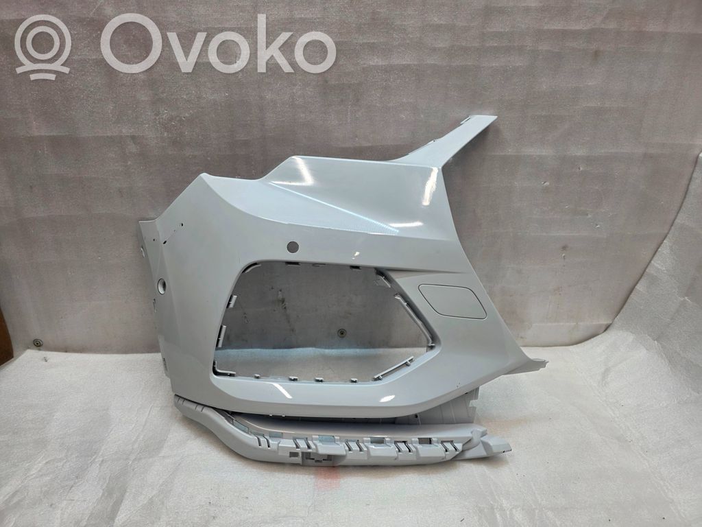 Audi Q3 F3 Revestimiento de la esquina del parachoques trasero 