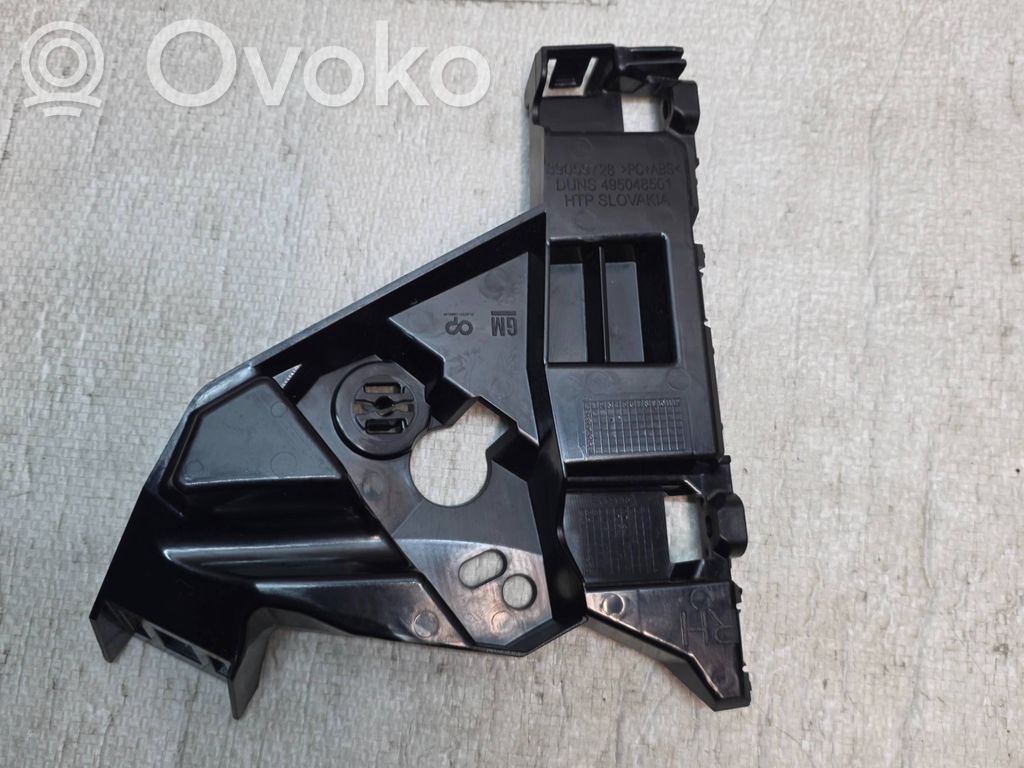 Front bumper mounting bracket   39059728,495048501