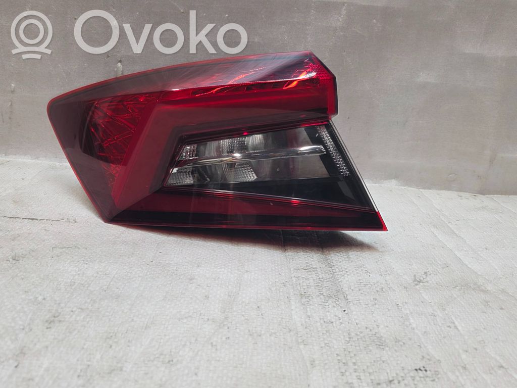 Skoda Karoq Rear/tail lights 