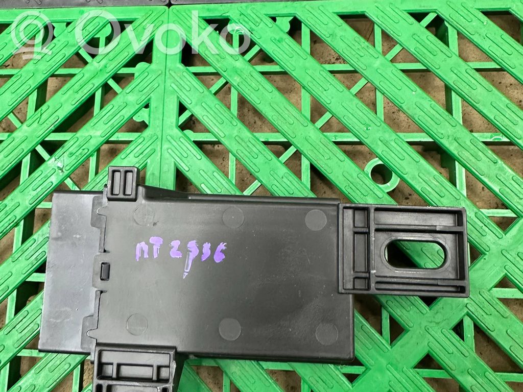 BMW 7 G70 Other control units/modules 