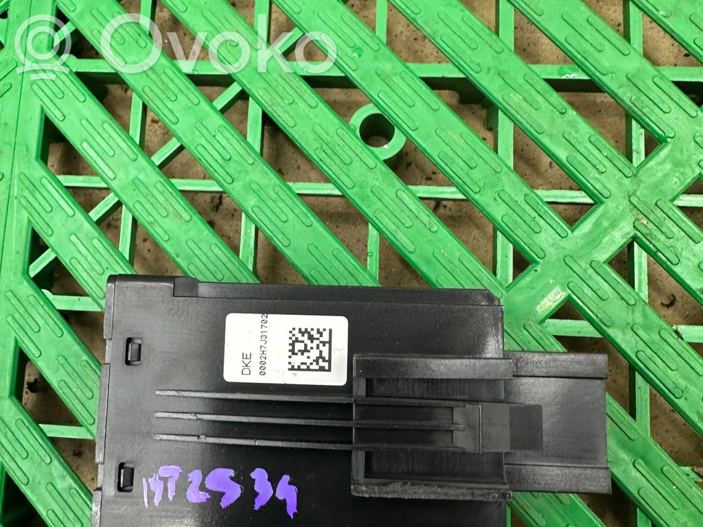 BMW 7 G70 Other control units/modules 