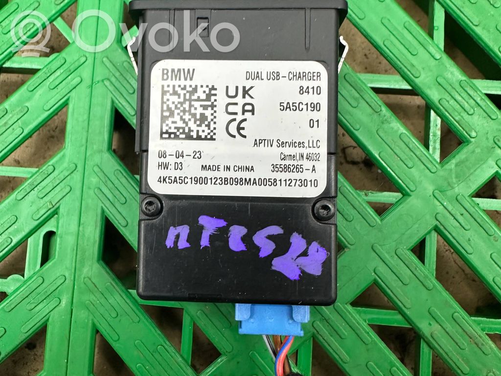 Gniazdo / Złącze USB   5A5C190,35586265