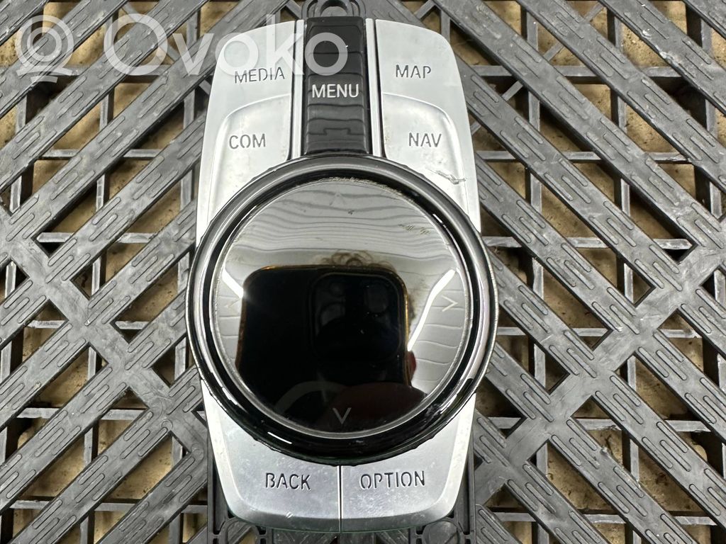 BMW 7 G11 G12 Multifunctional control switch/knob 