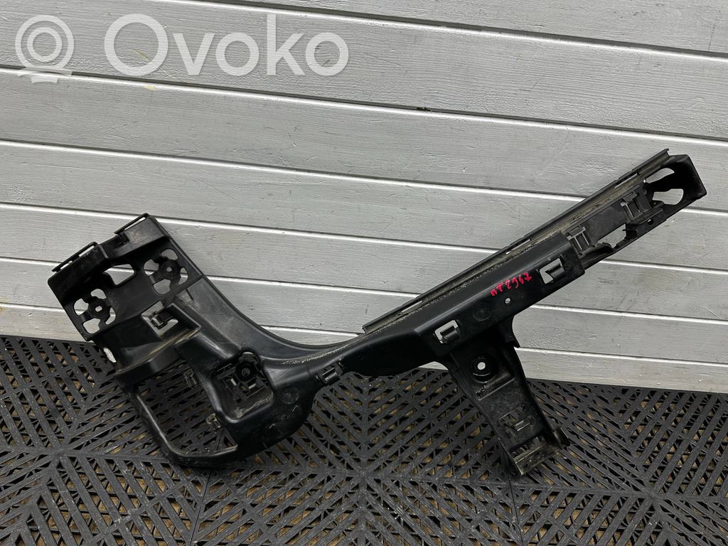 BMW 2 F46 Uchwyt / Mocowanie zderzaka tylnego 
