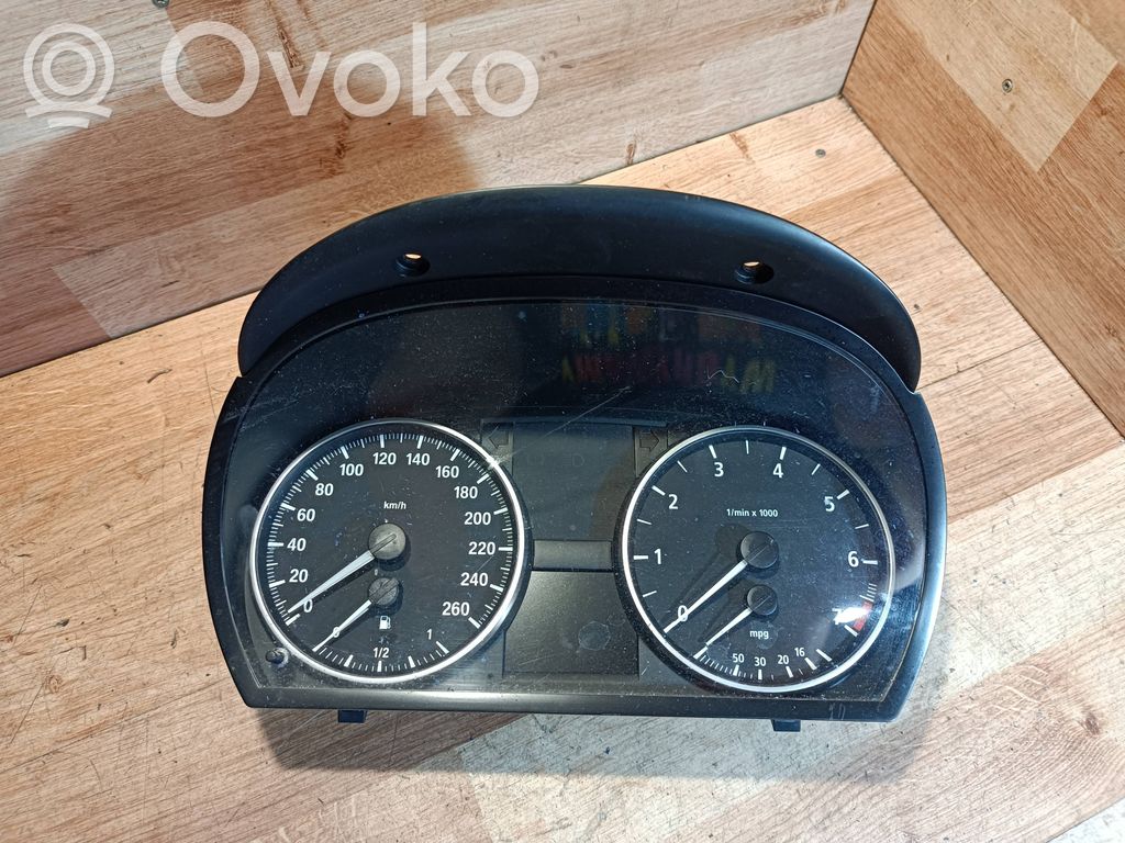 BMW 3 E90 E91 Speedometer (instrument cluster) 