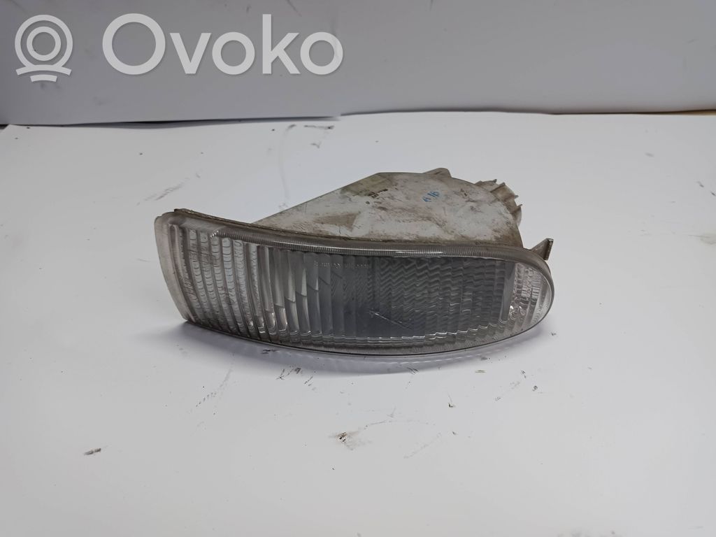 Ford Scorpio Front indicator light 