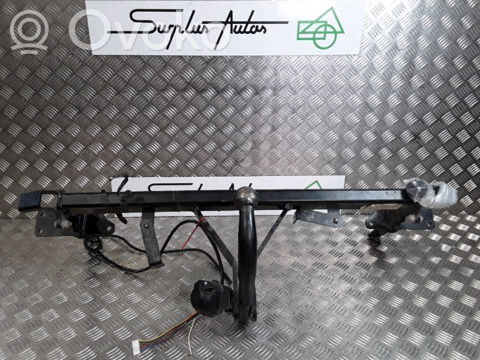 Fiat Panda III Hak holowniczy / Komplet 
