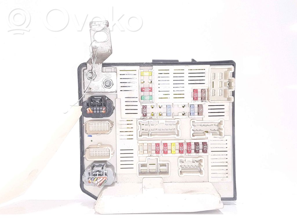 Renault Megane II Fuse module 