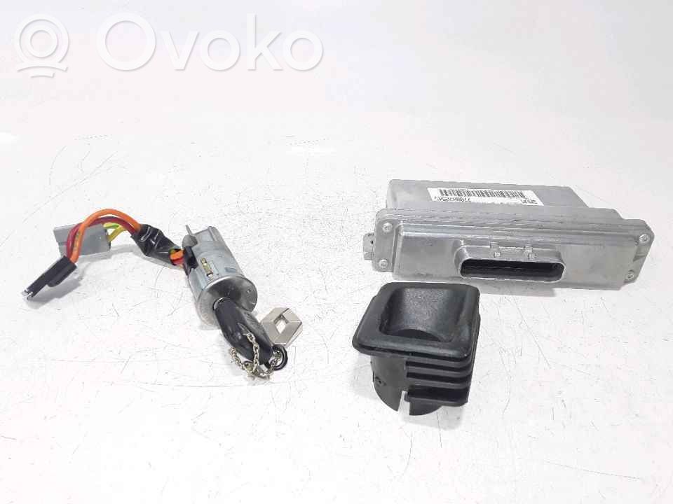 Renault 19 Juego de cerradura y set ECU del motor 