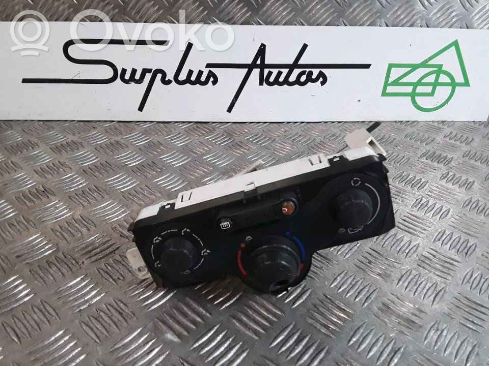 Renault Kangoo II Panel klimatyzacji 