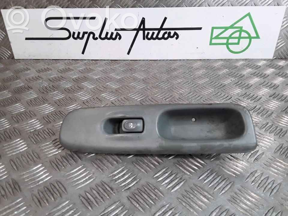 Electric window control switch   7700832376D,20221138,4639950,VDMS13