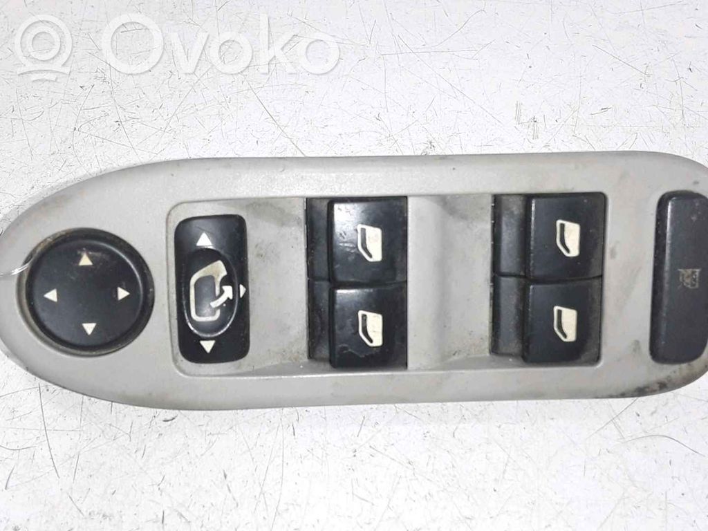 Citroen C5 Electric window control switch 