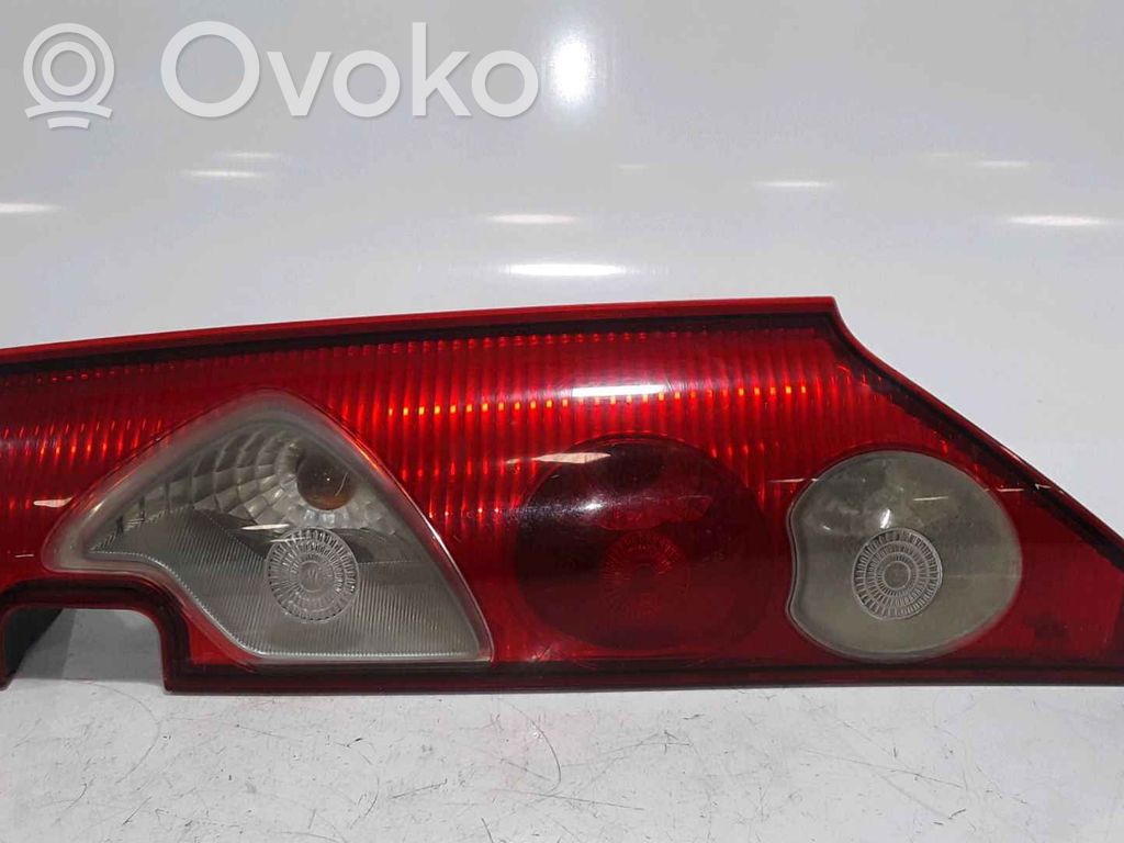 Takavalot   8200419952,20231427,4651623,VDMS13