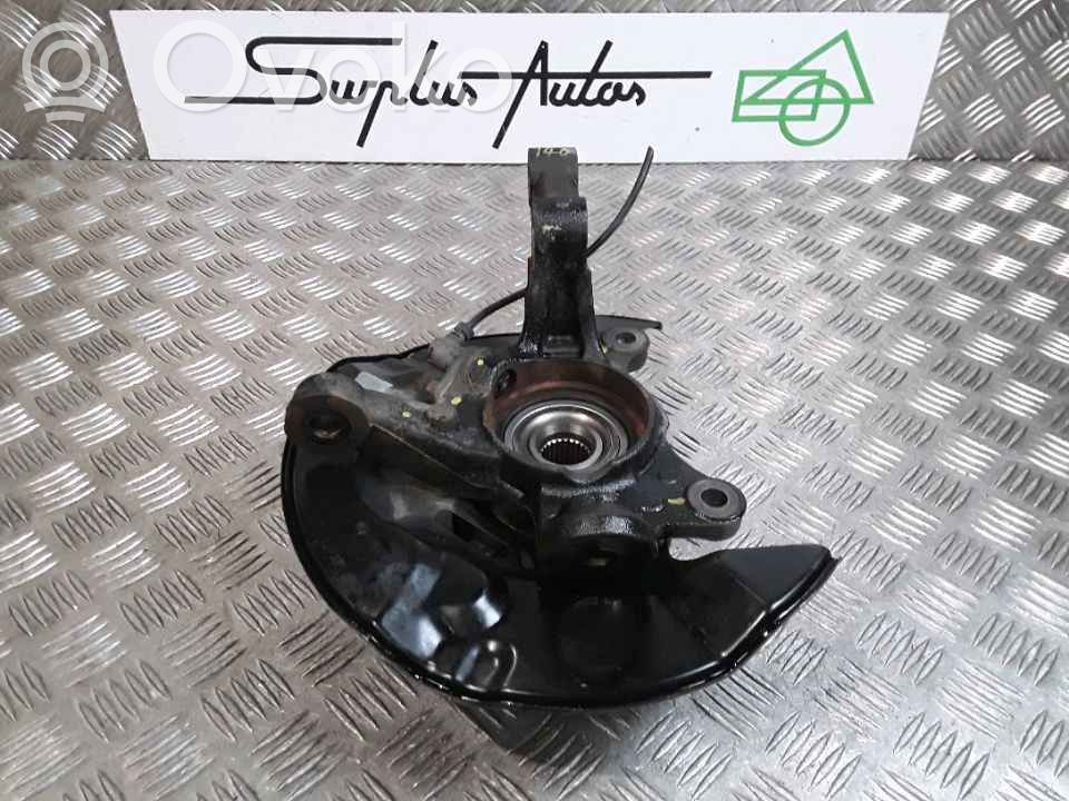 Toyota Verso Front wheel hub spindle knuckle 
